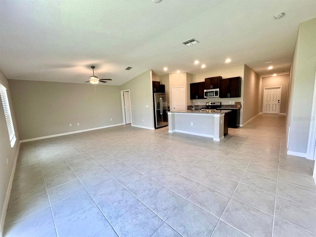 869 ANCHOR BEND Drive, RUSKIN, FL 33570 photo 5