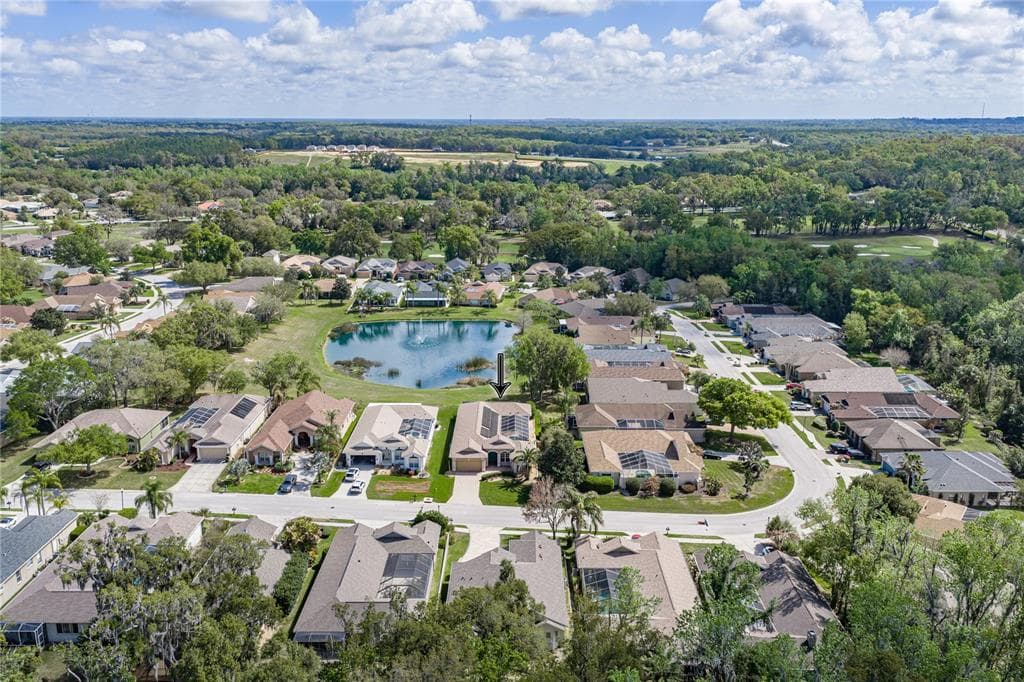 12231 WOODLANDS CIRCLE, DADE CITY, FL, 33525 photo 2