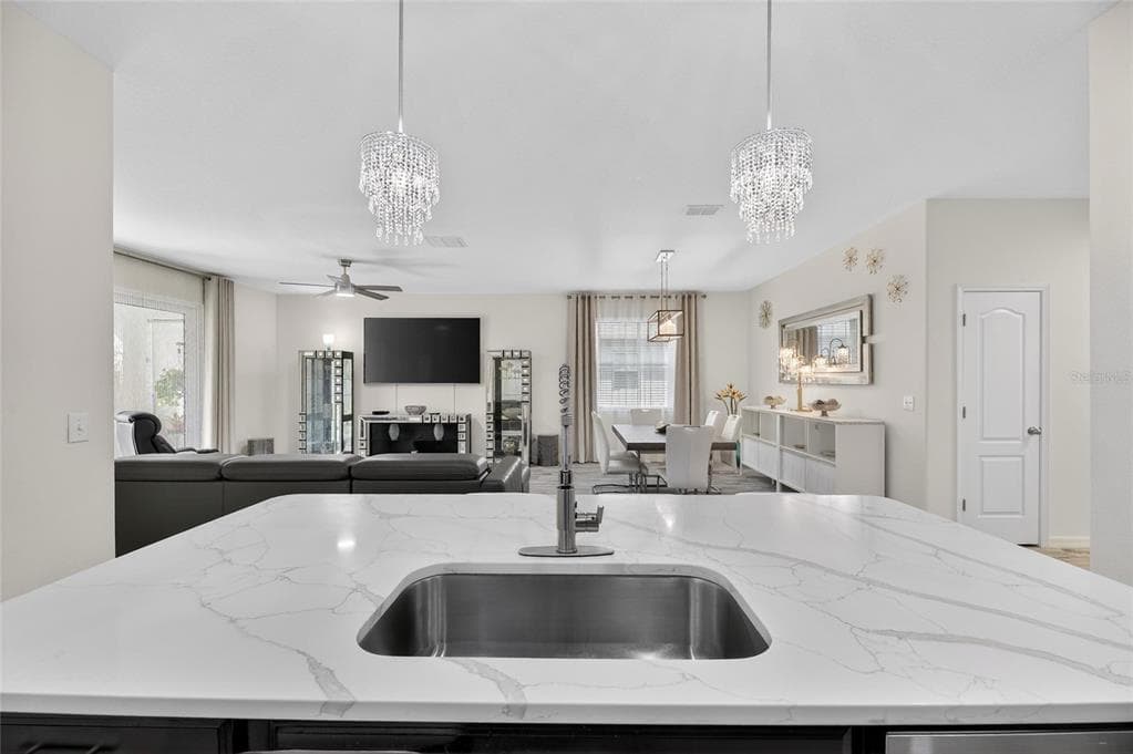 12113 ECHO BASIN COVE, RIVERVIEW, FL, 33579 photo 5