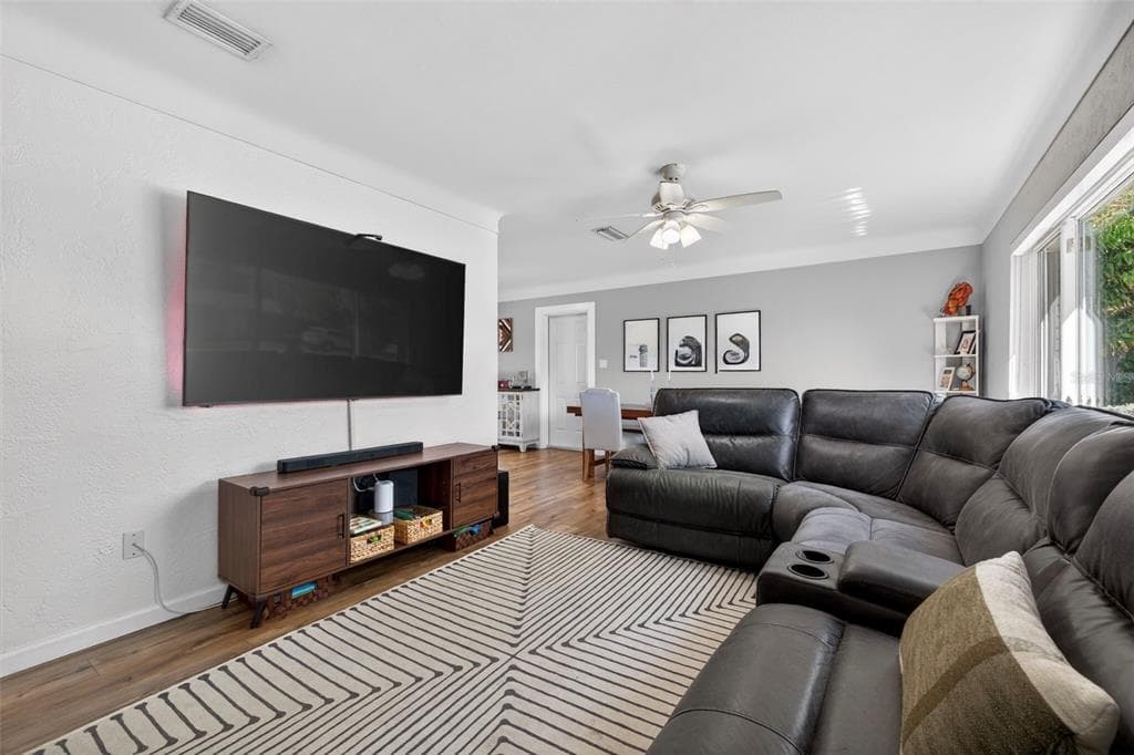 6410 14TH STREET, ST PETERSBURG, FL, 33702 photo 5