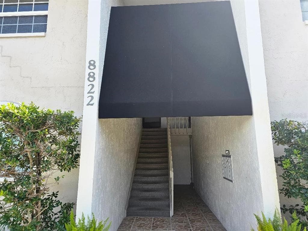 8822 BAY POINTE DRIVE, Unit# 104, TAMPA, FL, 33615 photo 2