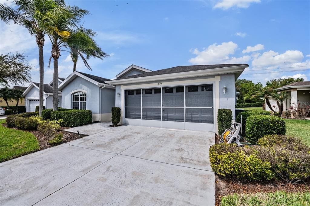 920 VILLEROY GREENS DRIVE, SUN CITY CENTER, FL, 33573 photo 4