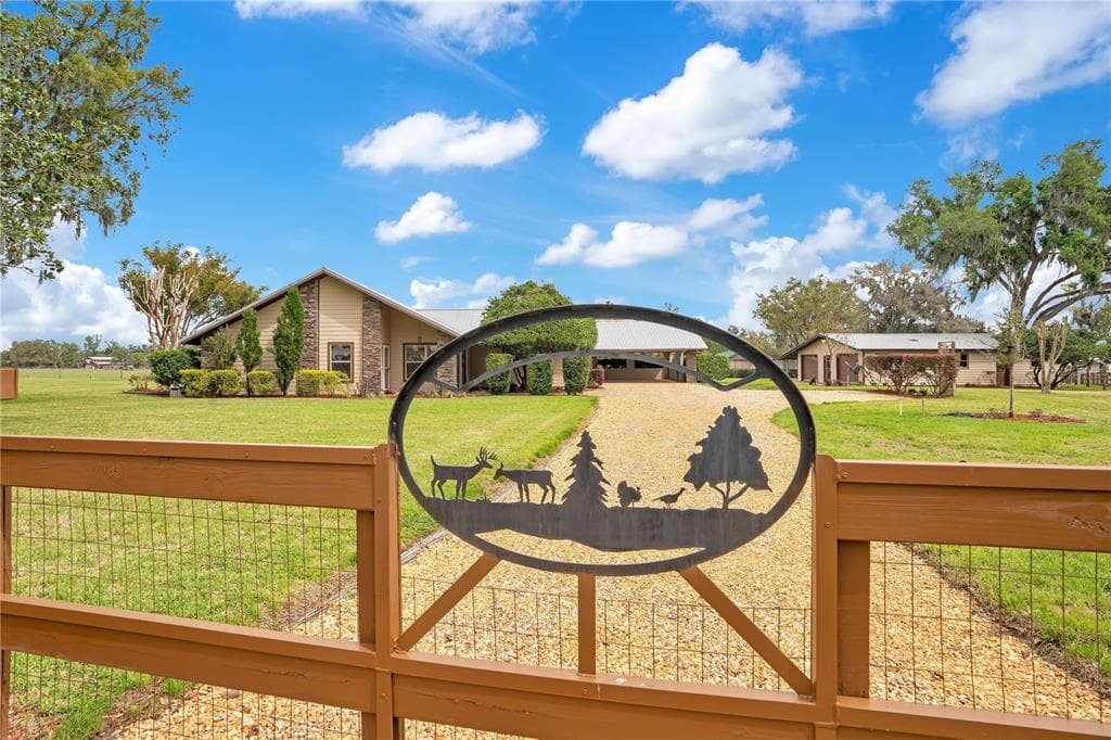 1401 BUELL COURT, PLANT CITY, FL, 33567