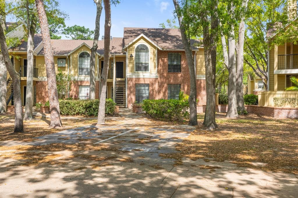 8609 MALLARD RESERVE Drive Unit 203, TAMPA, FL 33614 photo 3