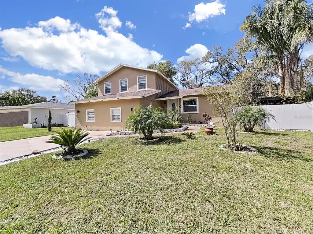 3210 ACAPULCO Drive, RIVERVIEW, FL 33578 photo 4
