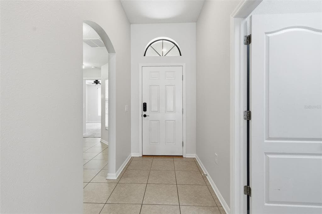 32111 GARDEN ALCOVE LOOP, WESLEY CHAPEL, FL, 33545 photo 5