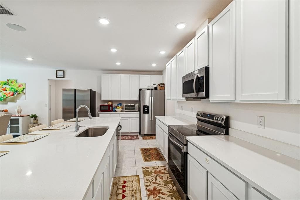 16301 GREENBACK RD, WEEKI WACHEE, FL, 34614 photo 3