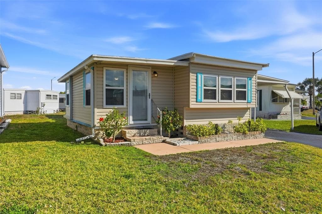 7263 MOUNT ESSEX Drive Unit 509, Street PETERSBURG, FL 33702 photo 3