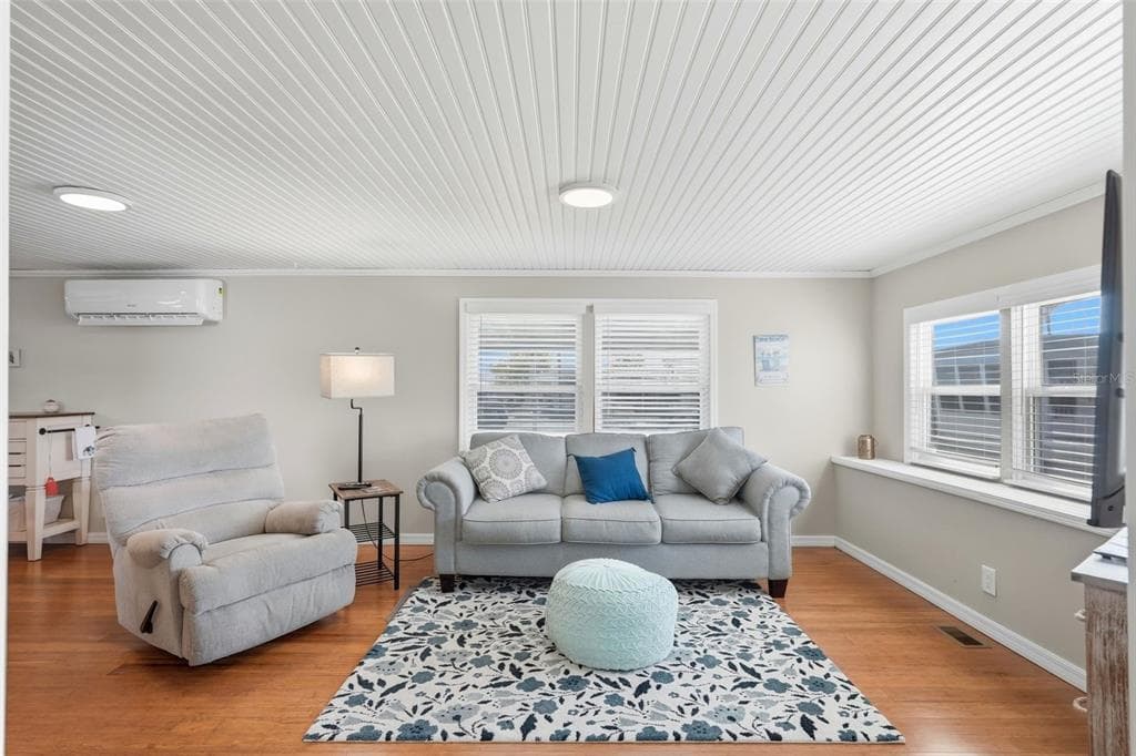 7263 MOUNT ESSEX Drive Unit 509, Street PETERSBURG, FL 33702 photo 5