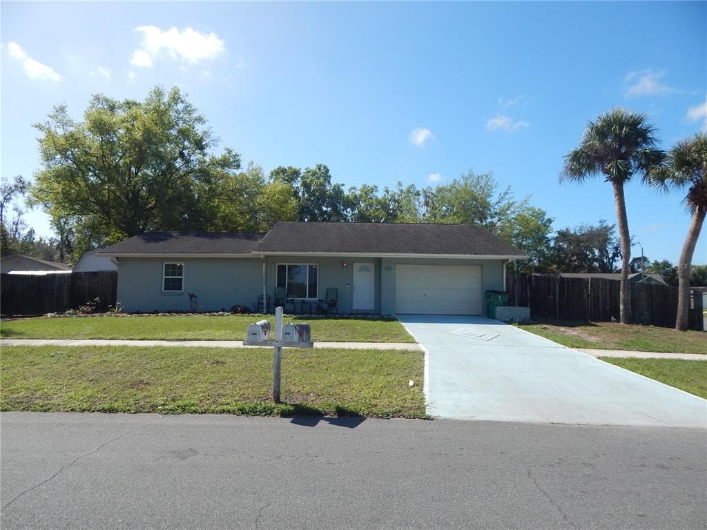 39414 8TH Avenue, ZEPHYRHILLS, FL 33542