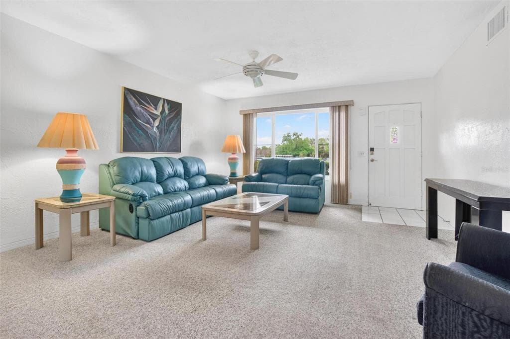 2001 WORLD PARKWAY Boulevard Unit 3, CLEARWATER, FL 33763 photo 3