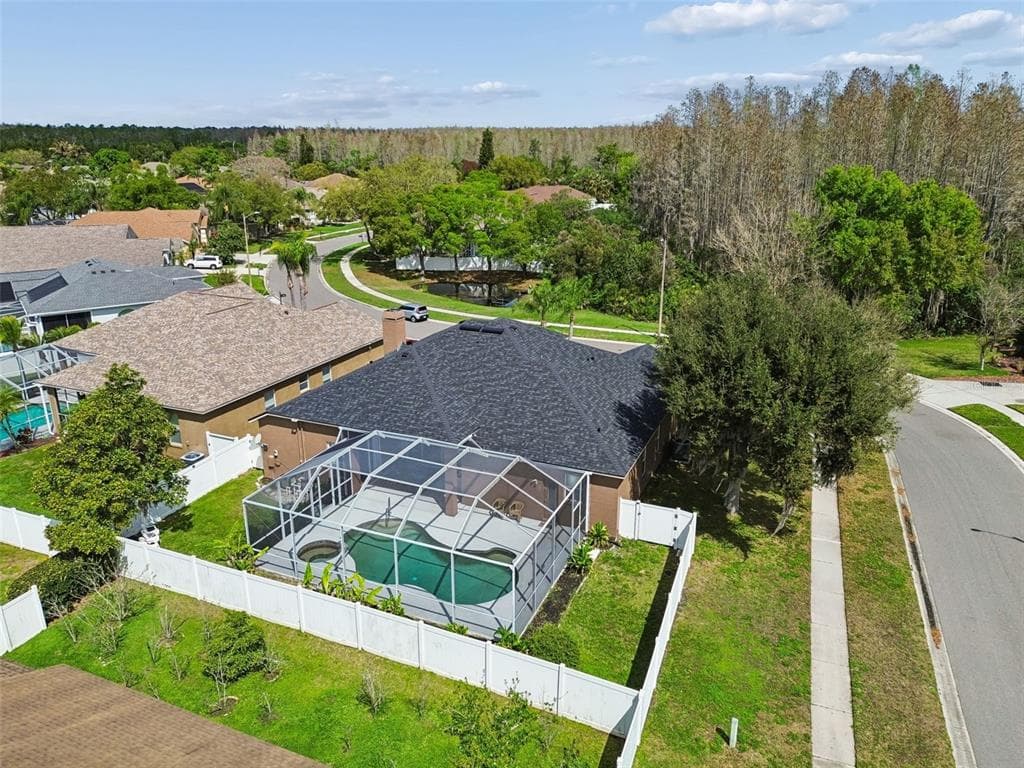 17906 SPARROWS NEST Drive, LUTZ, FL 33558 photo 5