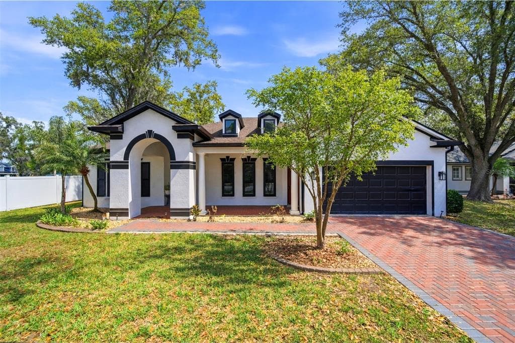 1605 HIDDEN MEADOW COURT, VALRICO, FL, 33594