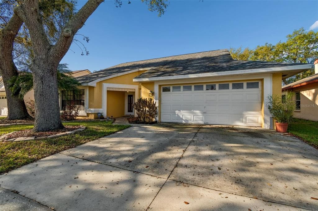 9613 CYPRESS BROOK Road, TAMPA, FL 33647