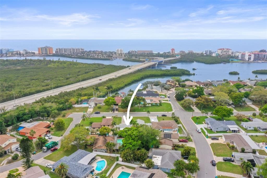 7955 BAYSHORE DRIVE, SEMINOLE, FL, 33776 photo 2