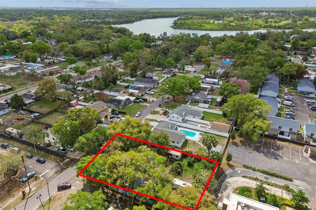 8730 CALDER PLACE, TAMPA, FL, 33604 photo 5