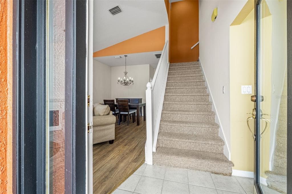 11016 BLAINE TOP Place, TAMPA, FL 33626 photo 4