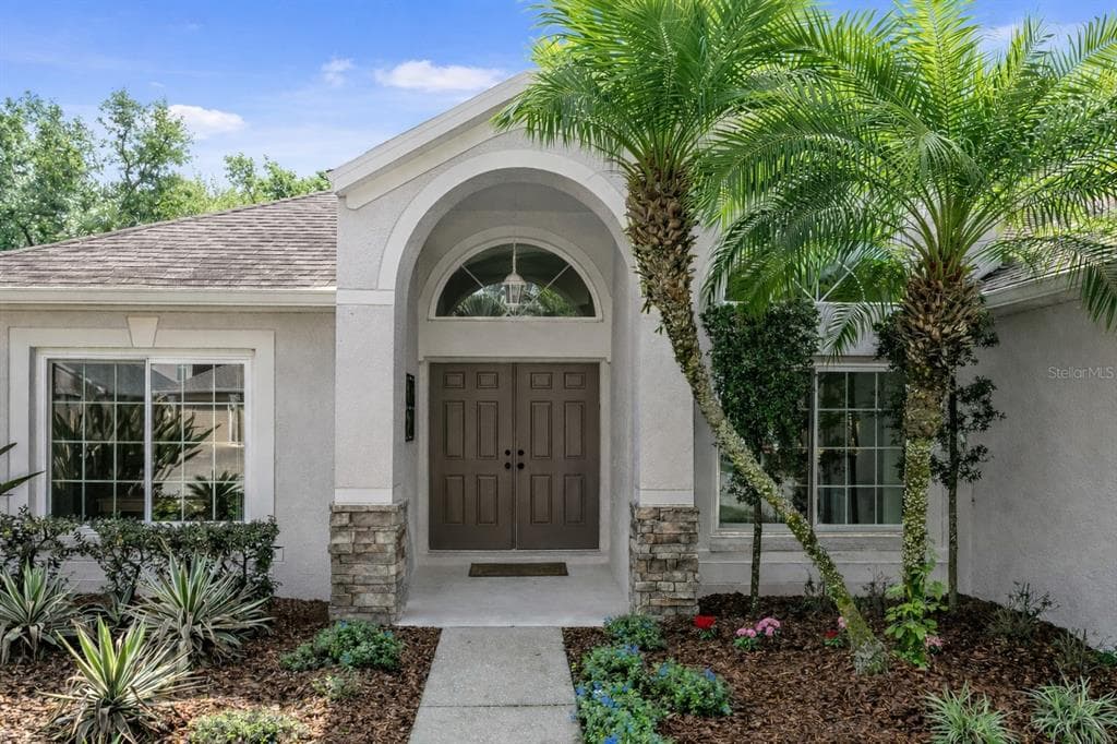 8263 SWANN HOLLOW DRIVE, TAMPA, FL, 33647 photo 3