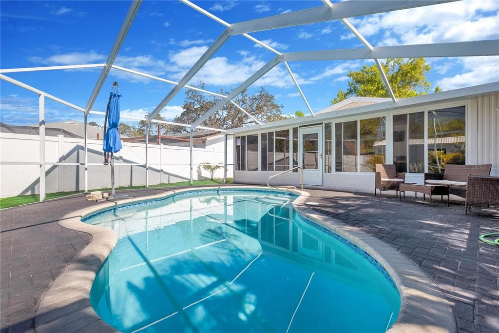 6305 SELBOURNE AVENUE, TAMPA, FL, 33611 photo 5