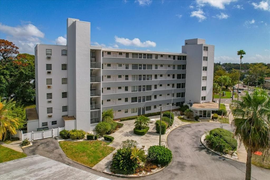 200 BETTY LANE, Unit# 1C, CLEARWATER, FL, 33755