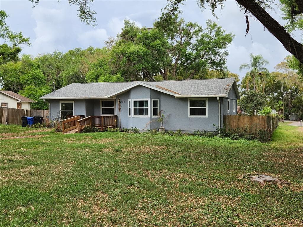 1926 MEADOWRIDGE Drive, VALRICO, FL 33596