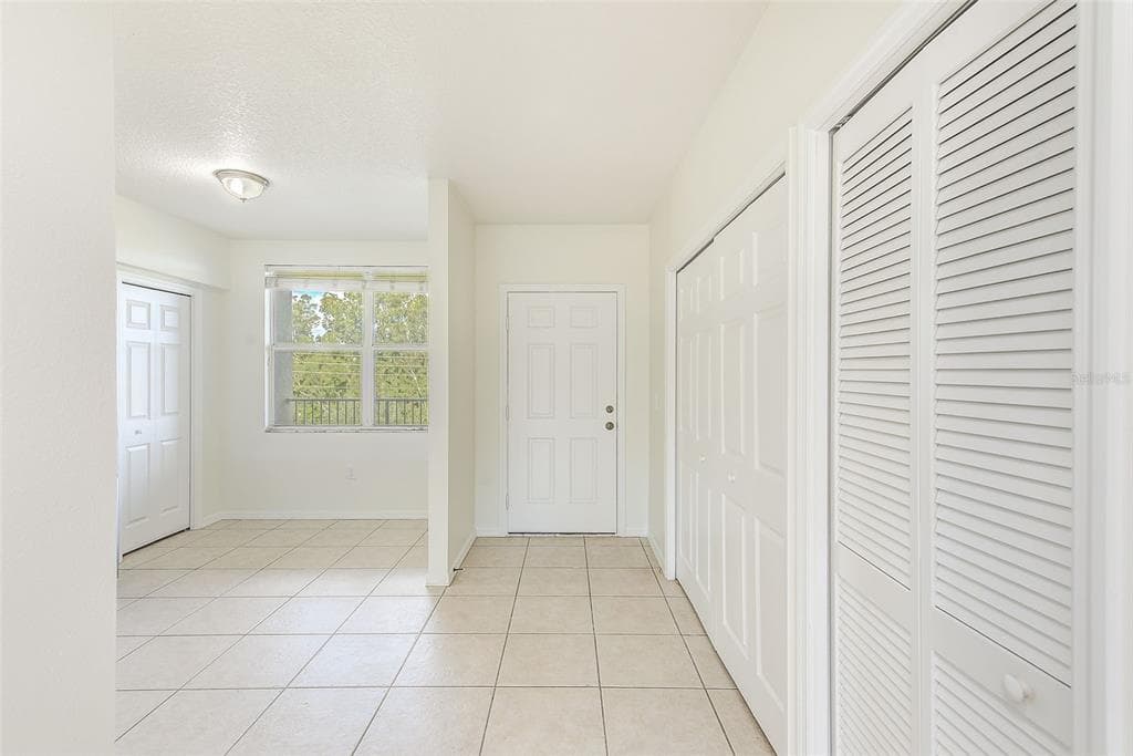 960 STARKEY Road Unit 3302, LARGO, FL 33771 photo 2