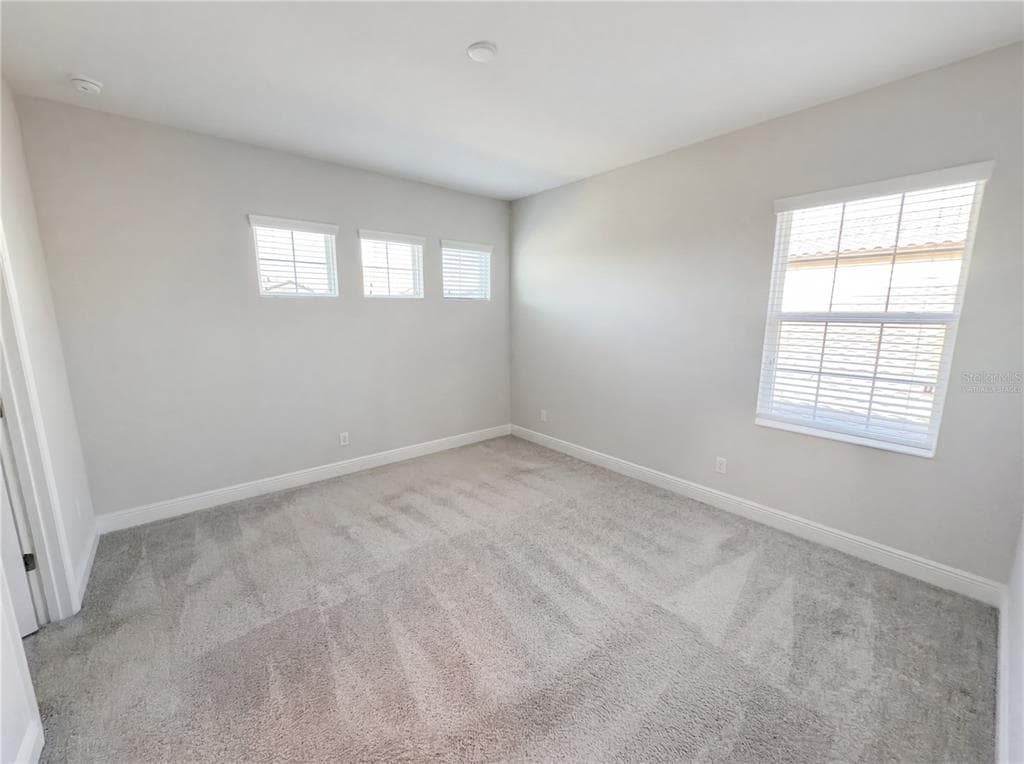 11277 RUSTIC TIMBER Loop, SAN ANTONIO, FL 33576 photo 4