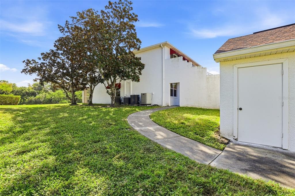 1440 WATER VIEW Drive Unit 101, LARGO, FL 33771 photo 2