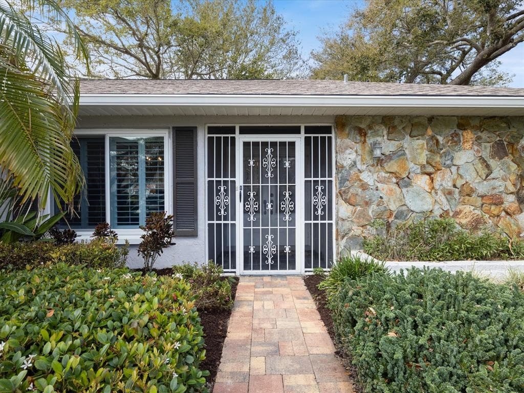 984 GILLESPIE DRIVE, PALM HARBOR, FL, 34684 photo 5