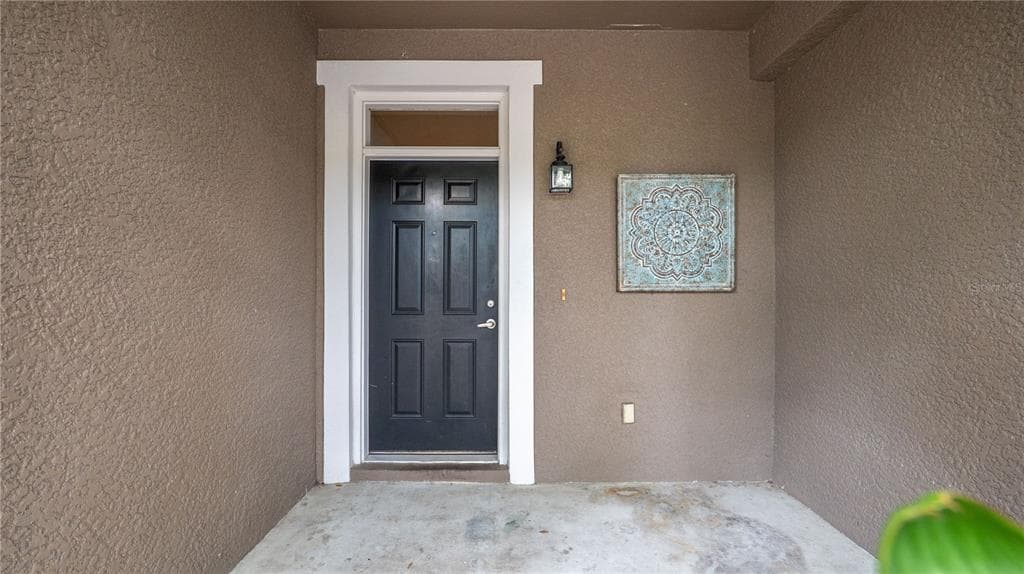 7910 BALLY MONEY Road, TAMPA, FL 33610 photo 5