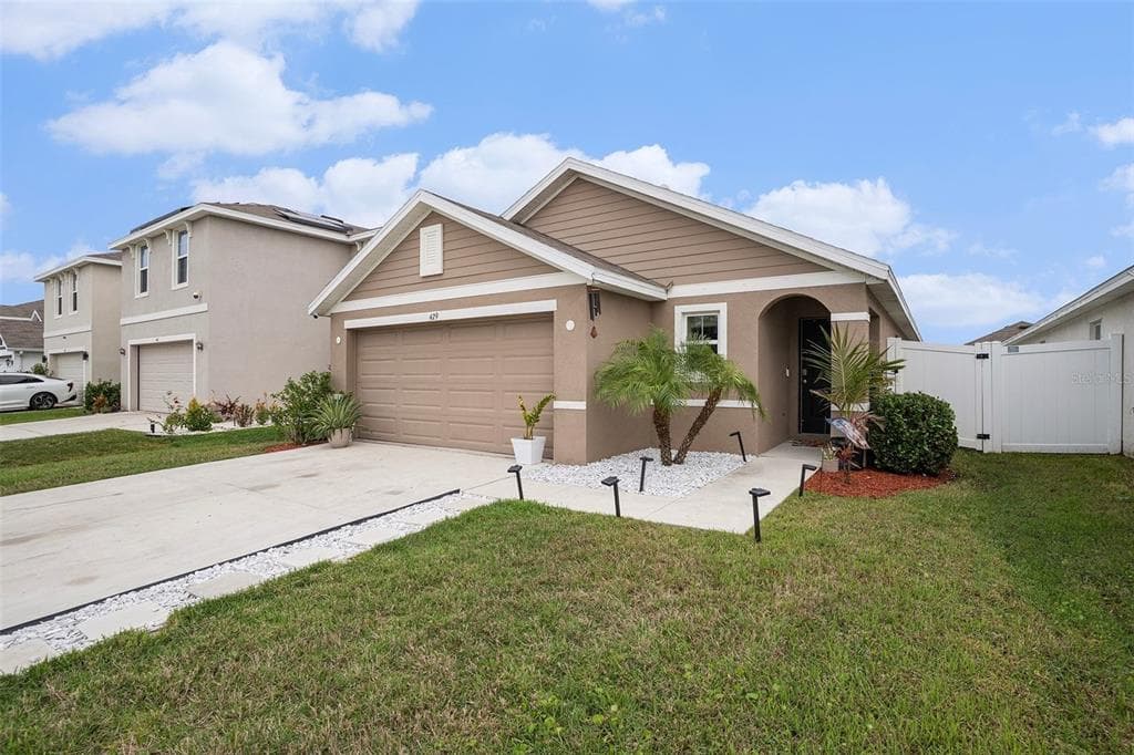 429 OLIVE CONCH Street, RUSKIN, FL 33570 photo 2