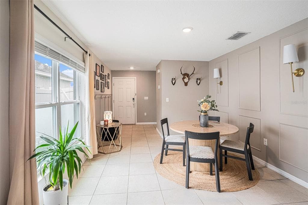 429 OLIVE CONCH Street, RUSKIN, FL 33570 photo 3