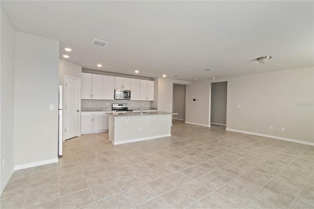 102 LOVELY COURT, PLANT CITY, FL, 33566 photo 5