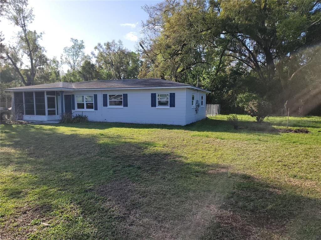 905 MONROE Street, PLANT CITY, FL 33563 photo 3