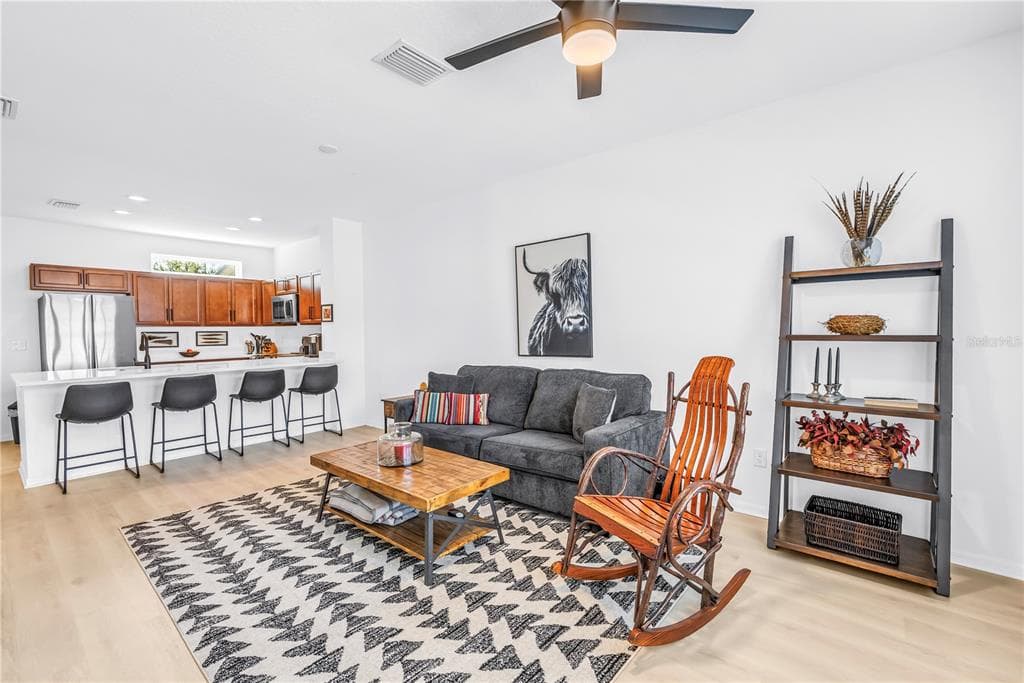 429 LORRAINE LELAND STREET, DUNEDIN, FL, 34698 photo 5