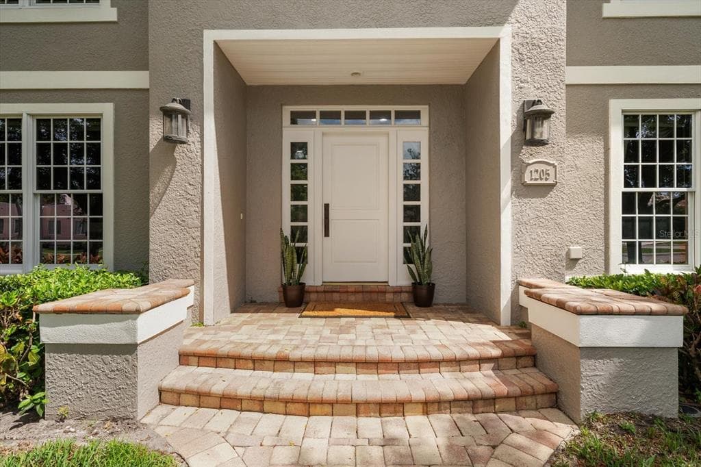 1205 PALM VIEW AVENUE, BELLEAIR, FL, 33756 photo 2