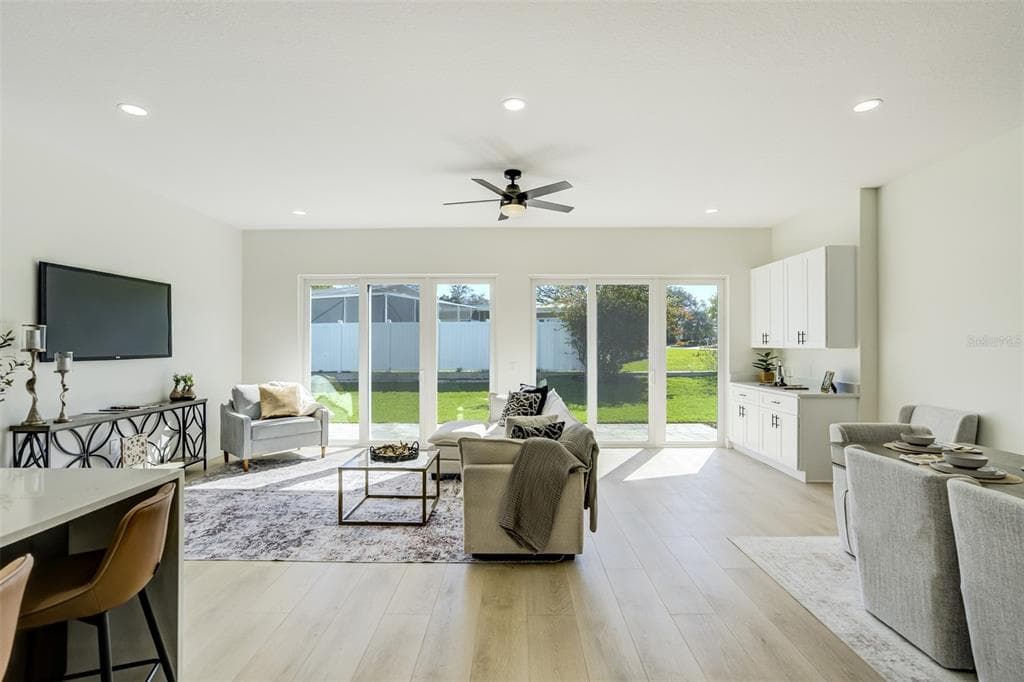 319 CEDAR LANE, LARGO, FL, 33770 photo 5