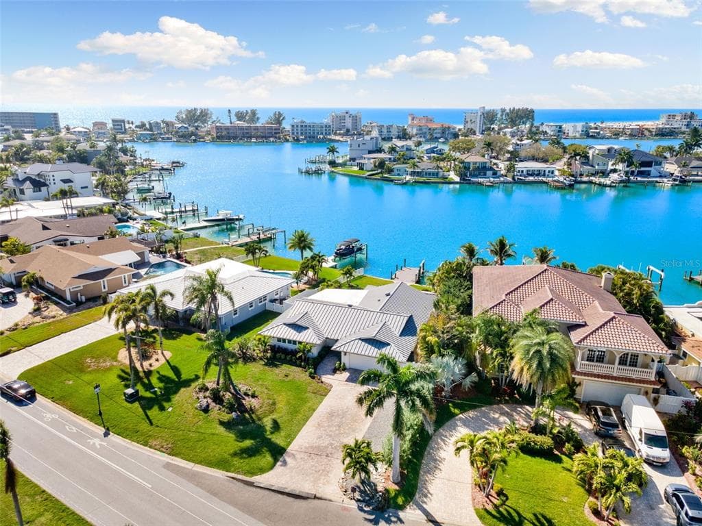 10088 PARADISE BOULEVARD, TREASURE ISLAND, FL, 33706 photo 2