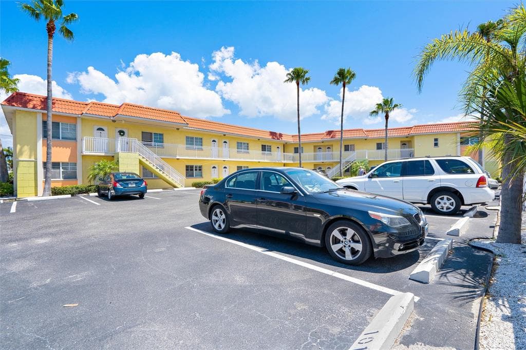 4103 GULF BOULEVARD, Unit# 201, ST PETE BEACH, FL, 33706 photo 2