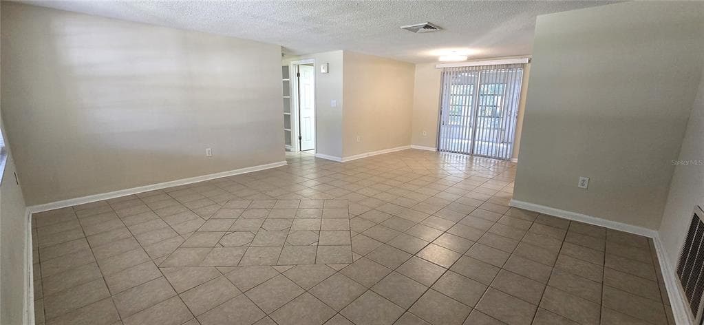 7806 YUCCA Drive, NEW PORT RICHEY, FL 34653 photo 2