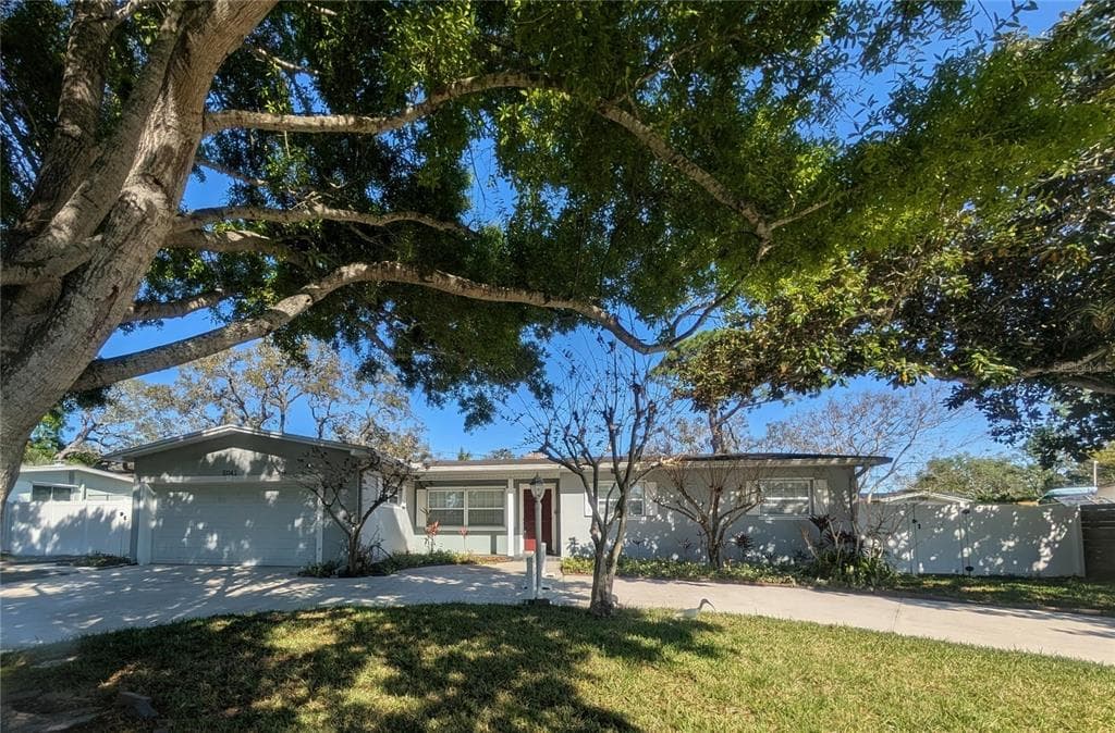 5041 MYRTLE LANE, MADEIRA BEACH, FL, 33708