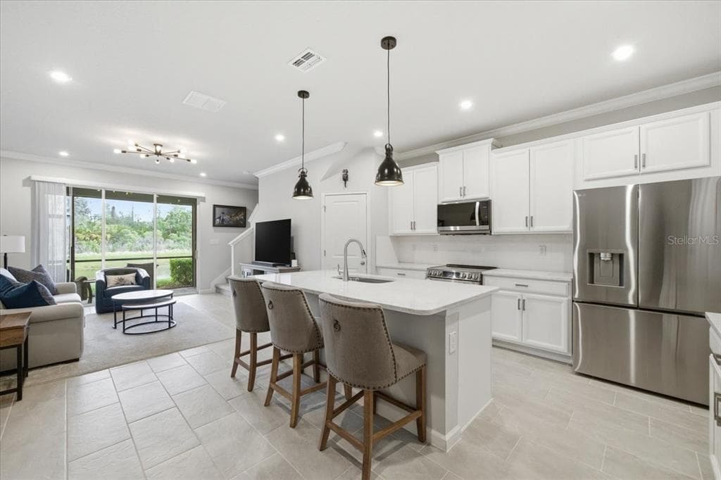 8327 WILDFLOWER GLEN Avenue, ODESSA, FL 33556 photo 4