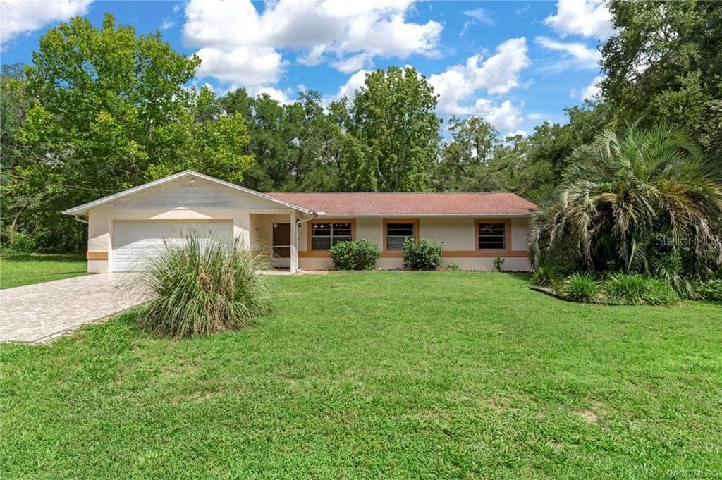 3757 SIDE Court, INVERNESS, FL 34453 photo 2