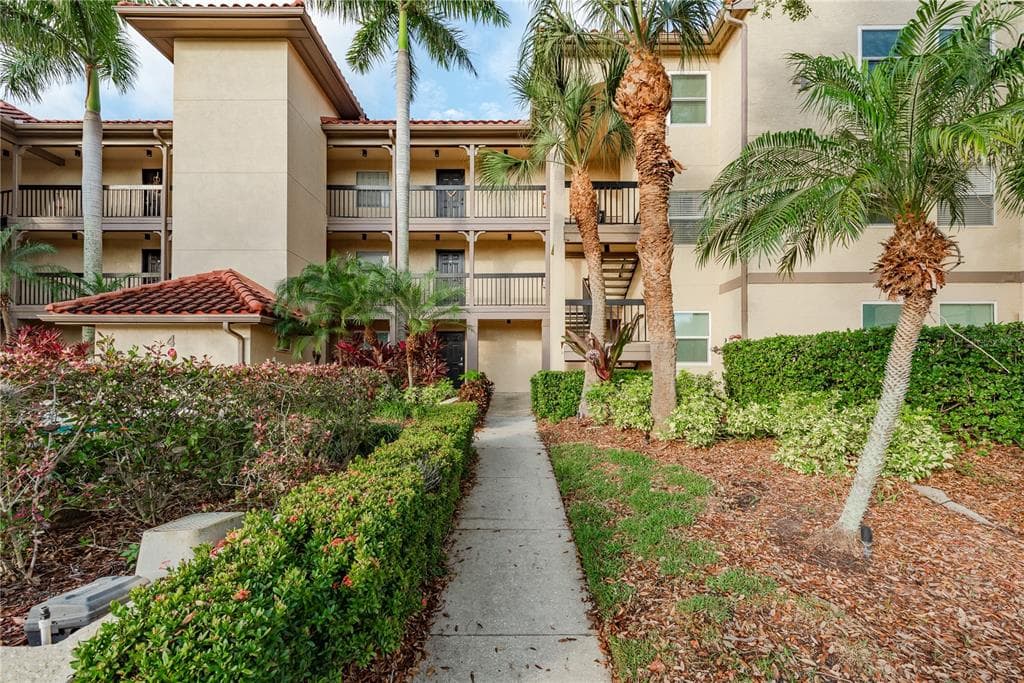 2400 FEATHER SOUND DRIVE, Unit# 427, CLEARWATER, FL, 33762 photo 3