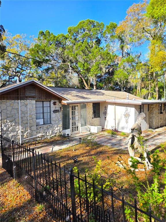 5651 MONROE Street, NEW PORT RICHEY, FL 34653 photo 2