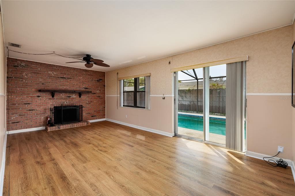 6822 21ST Street, Street PETERSBURG, FL 33702 photo 3