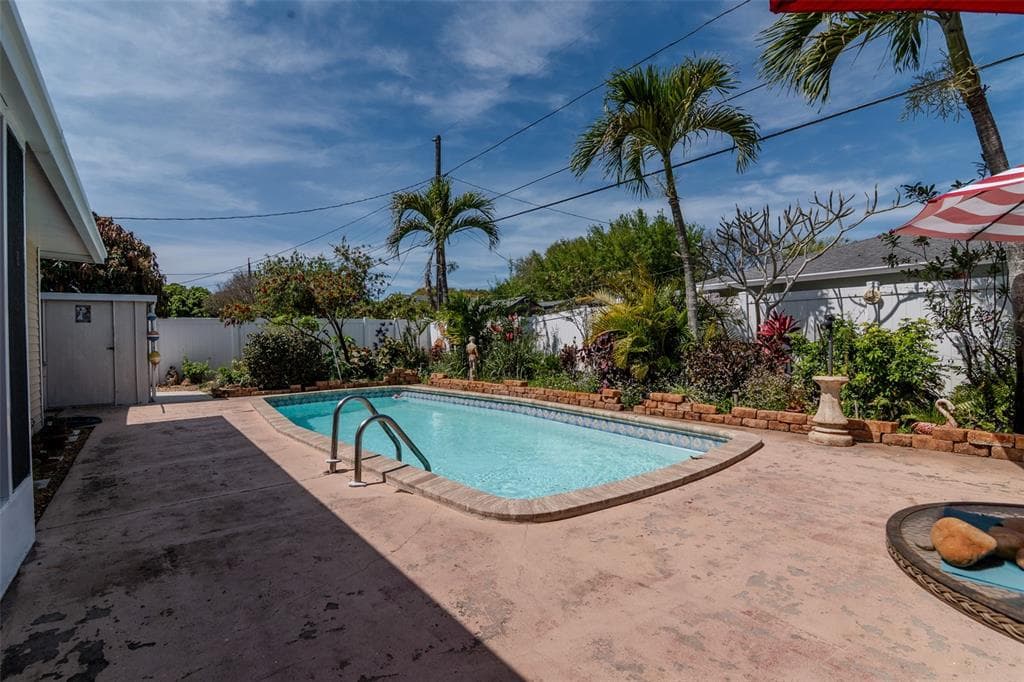 4101 YARDLEY AVENUE, ST PETERSBURG, FL, 33713 photo 3