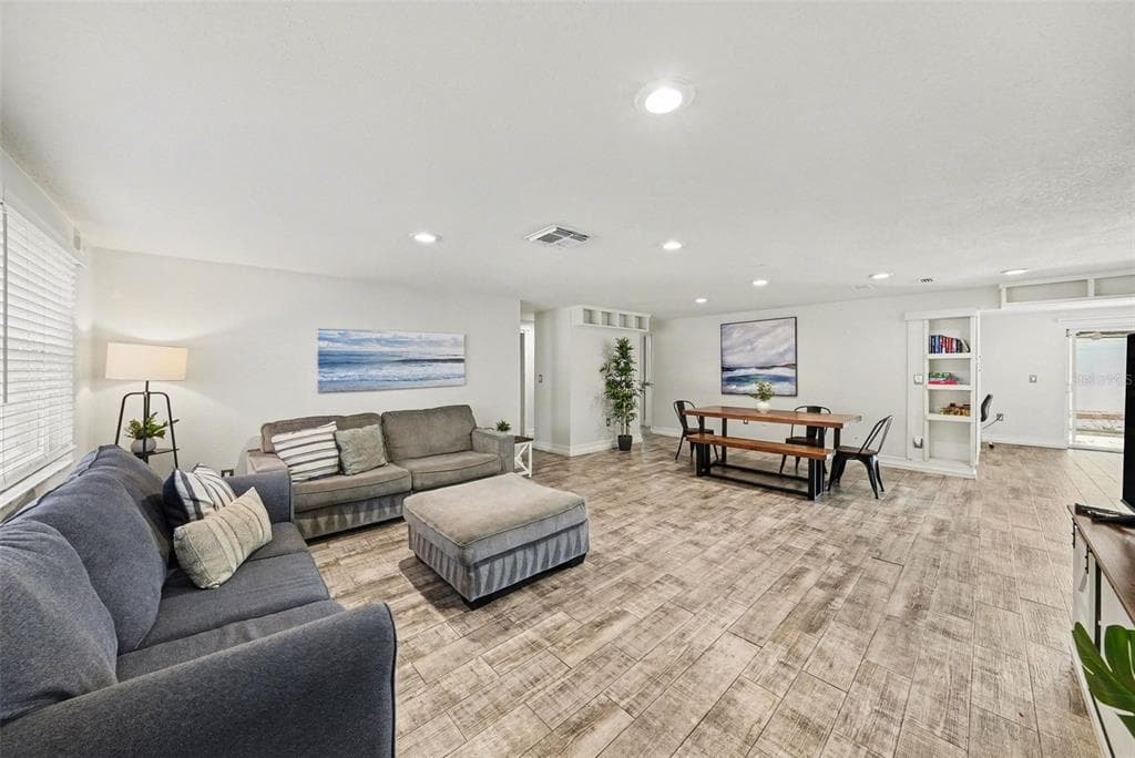 8828 CARMEN LANE, PORT RICHEY, FL, 34668 photo 4