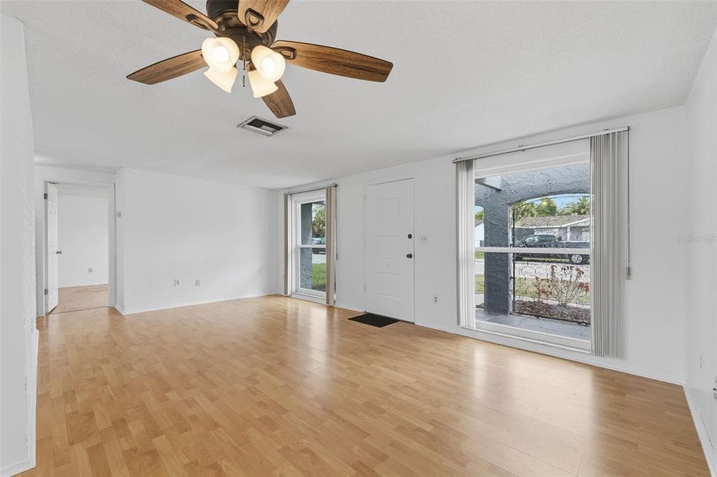 10011 CHERRY CREEK LANE, PORT RICHEY, FL, 34668 photo 5