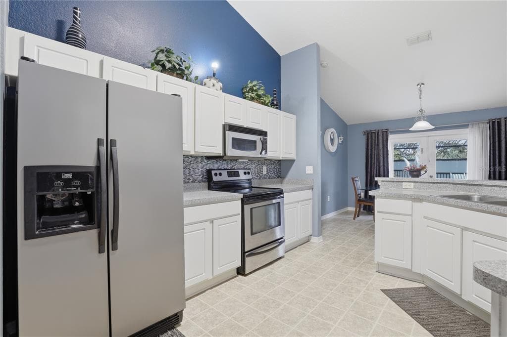 12117 KILLIAN STREET, SPRING HILL, FL, 34608 photo 2